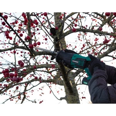 VONROC Säbelsäge VPower 20V, Komplettset Mit 2x 2.0Ah Akku, Schnellladegerät, Sägeblättern Und Aufbewahrungstasche 4 VONROC Säbelsäge VPower 20V, Komplettset Mit 2x 2.0Ah Akku, Schnellladegerät, Sägeblättern Und Aufbewahrungstasche – Bild 2