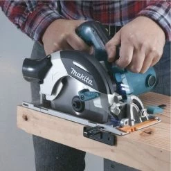 MAKITA Handkreissäge HS6101J1. 1.100 Watt Im MAKPAC -Elektrosägen Verkäufe 2022 15028512 2