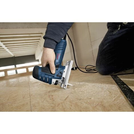 Bosch Professional Stichsäge GST 150 CE Pendelhubstichsäge Inkl Koffer + Zubehör 4 Bosch Professional Stichsäge GST 150 CE Pendelhubstichsäge Inkl Koffer + Zubehör – Bild 2
