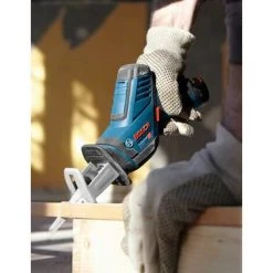 Säbelsäge BOSCH GSA 12V-14 (2 X 6,0 Ah + GAL12V-40 + L-Boxx 102) 9 Säbelsäge BOSCH GSA 12V-14 (2 X 6,0 Ah + GAL12V-40 + L-Boxx 102) -Elektrosägen Verkäufe 2022 30400465 3