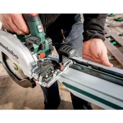 METABOWERKE GMBH Metabo Akku Handkreissäge KS18 LTX 66 BL+KFS70+Sportbeutel+Meterstab+2xBleistift -Elektrosägen Verkäufe 2022 39895145 4