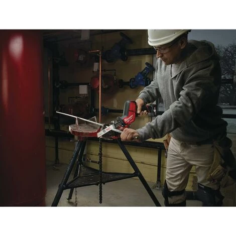 .MILWAUKEE. Milwaukee Akku-Kompakt-Säbelsäge C12HZ-0 12V, Reciprosäge, Tigersäge, Fuchsschwanz, Extrem Handlich, Überlastschutz 7 .MILWAUKEE. Milwaukee Akku-Kompakt-Säbelsäge C12HZ-0 12V, Reciprosäge, Tigersäge, Fuchsschwanz, Extrem Handlich, Überlastschutz – Bild 5