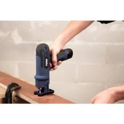 FERM Li-Ion Akku-Stichsäge - 12V - 1.5Ah - Inkl. 2 Sägeblätter Für Metall Und Holz, Ladegerät In Einem Robuster Aufbewahrungskoffer -Elektrosägen Verkäufe 2022 8724078 2